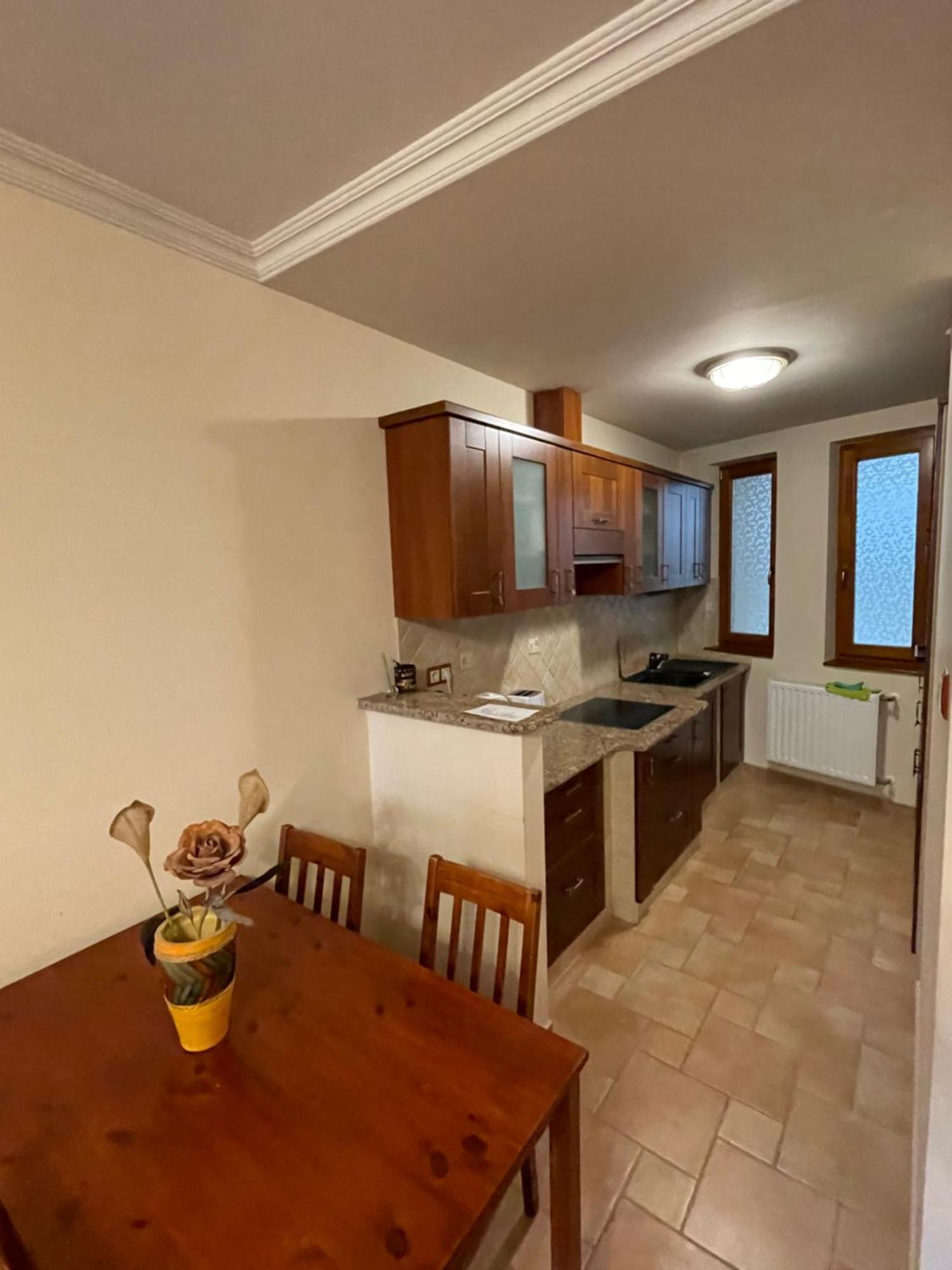 Ik Apartment Debrecen Esterno foto