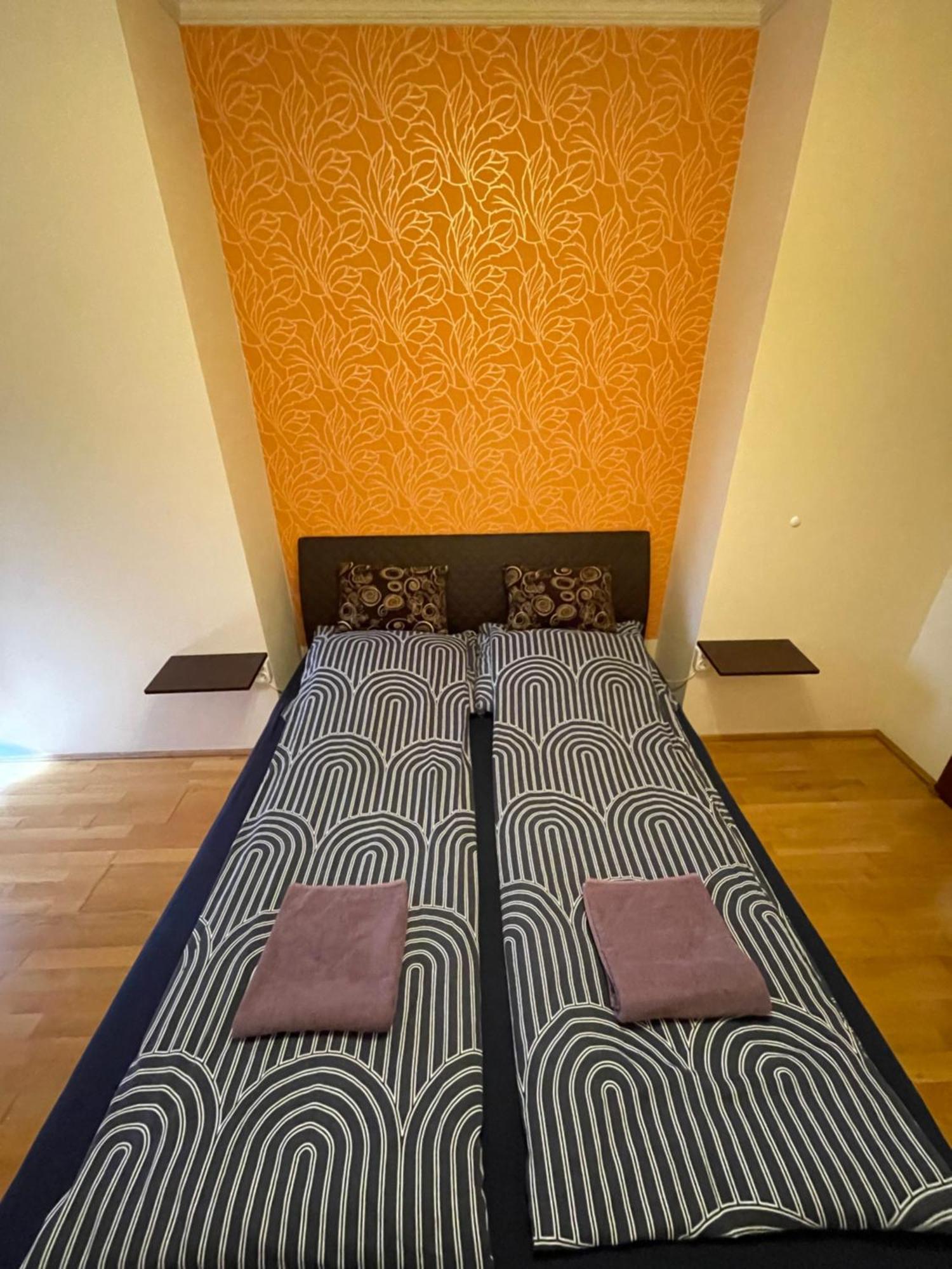Ik Apartment Debrecen Esterno foto